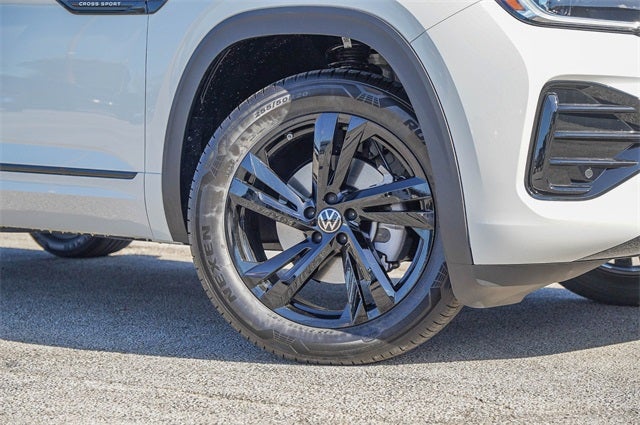 2026 Volkswagen Atlas Cross Sport 2.0T SEL R-Line Black