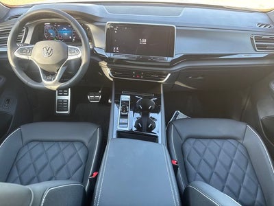 2026 Volkswagen Atlas Cross Sport SEL Premium R-Line
