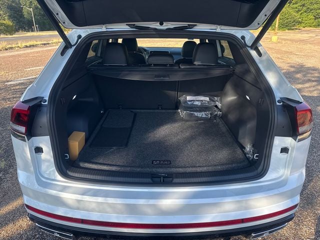 2026 Volkswagen Atlas Cross Sport SEL Premium R-Line