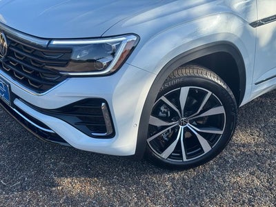 2026 Volkswagen Atlas Cross Sport SEL Premium R-Line