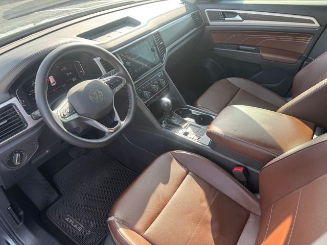 2022 Volkswagen Atlas 3.6L V6 SE w/Technology