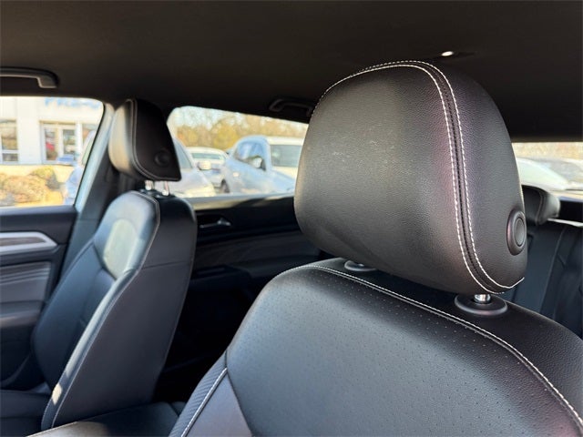 2021 Volkswagen Atlas Cross Sport 2.0T SE w/Technology