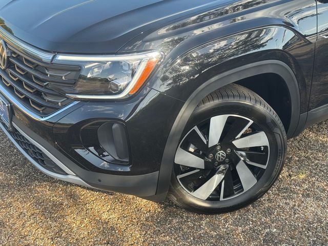 2026 Volkswagen Atlas Cross Sport SE w/Technology