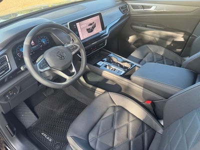 2026 Volkswagen Atlas Cross Sport SE w/Technology