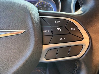 2020 Chrysler 300 Touring