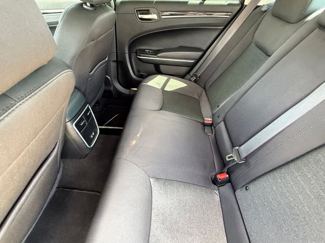 2023 Chrysler 300 Touring