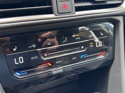 2026 Volkswagen Taos 1.5T SE Black