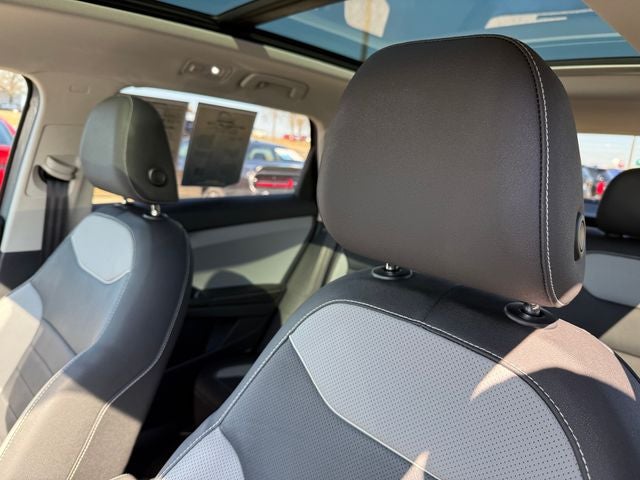 2024 Volkswagen Taos 1.5T SEL