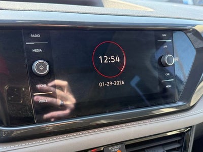 2024 Volkswagen Taos 1.5T SEL