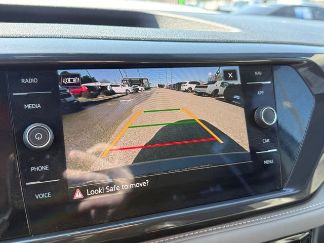 2024 Volkswagen Taos 1.5T SEL