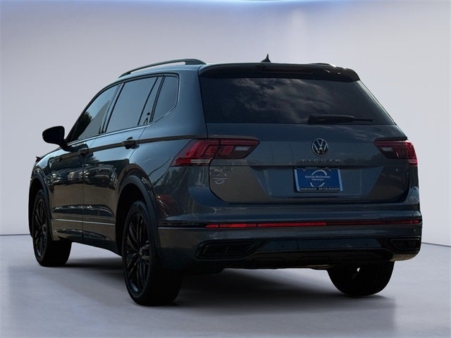 2022 Volkswagen Tiguan 2.0T SE R-Line Black