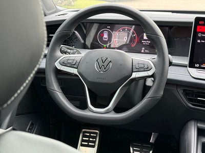 2026 Volkswagen Tiguan 2.0T SE R-Line Black