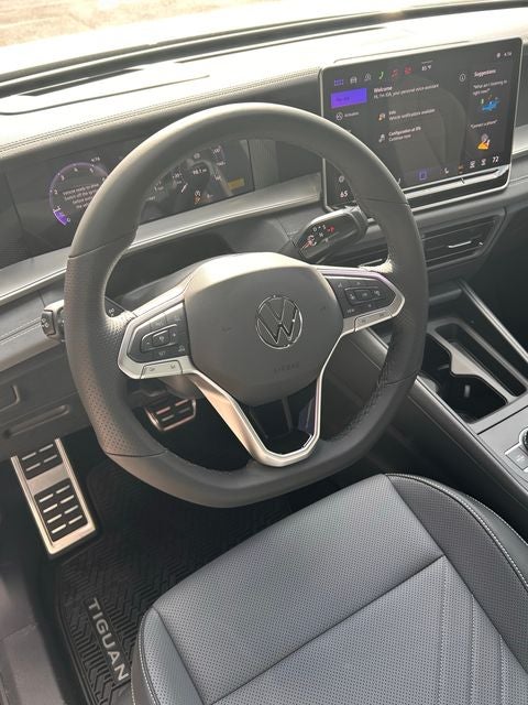 2026 Volkswagen Tiguan 2.0T SE R-Line Black