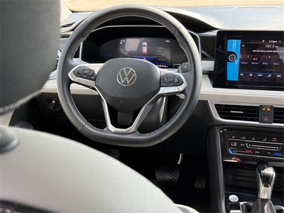 2025 Volkswagen Taos 1.5T SE