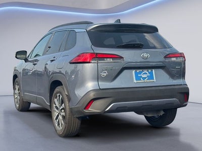 2025 Toyota Corolla Cross XLE