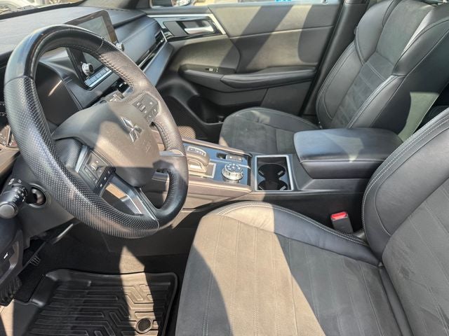 2022 Mitsubishi Outlander Black Edition