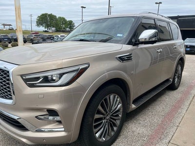 2019 INFINITI QX80 LUXE