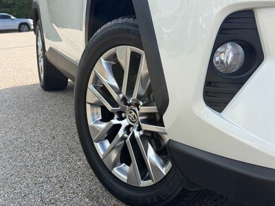 2020 Toyota RAV4 Limited