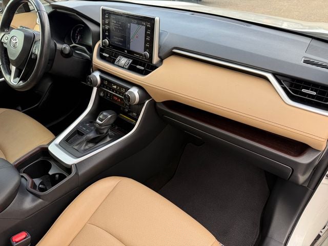 2020 Toyota RAV4 Limited