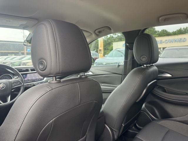 2022 Buick Encore GX Select