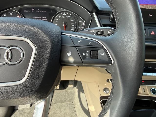 2024 Audi Q5 40 Premium quattro