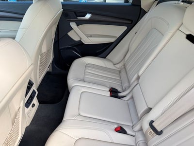 2024 Audi Q5 40 Premium quattro