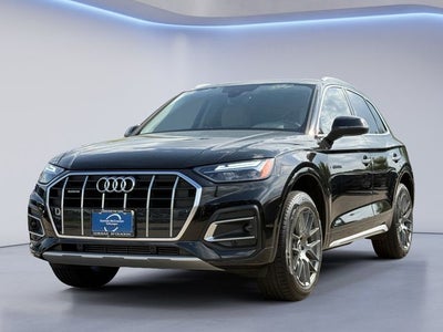 2024 Audi Q5 40 Premium quattro